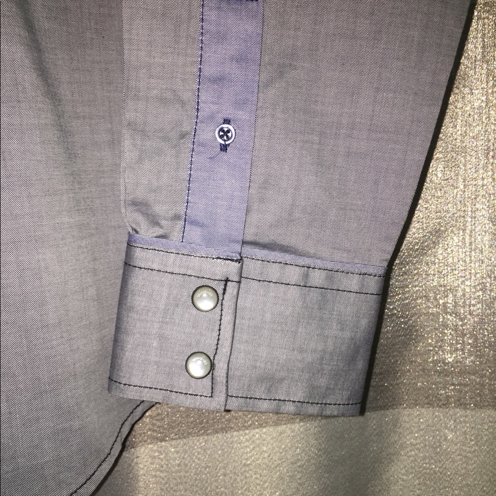 Button down shirt - Picture 3 of 4